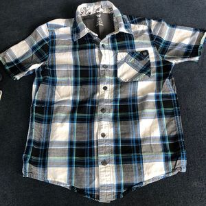 Boys short sleeve button down